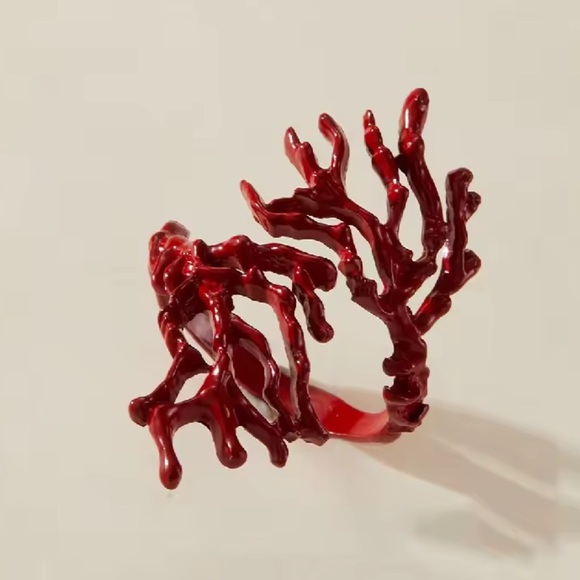 Red Coral Avangarde Ring - Picture 2 of 6